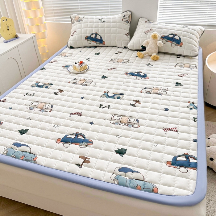 91家纺网 家纺一手货源 找家纺 卡派 2024新款大床水洗棉加厚夹棉防滑床褥子（印花系列） 汽车总动员