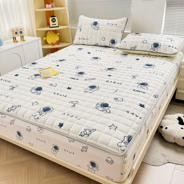 91家纺网 家纺一手货源 找家纺 卡派 2024新款大床水洗棉夹棉加厚床笠（印花系列） 太空人