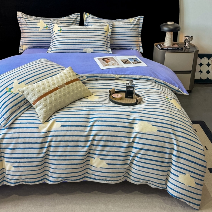 91家纺网 家纺一手货源 找家纺 昊翔家纺 2024新款全棉磨毛印花四件套 小云朵-咖