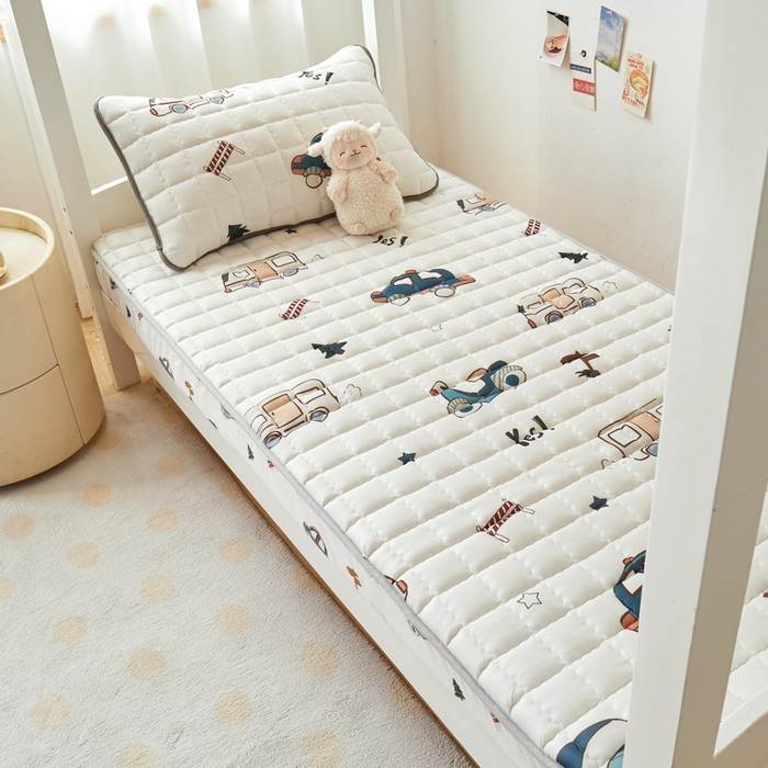 91家纺网 家纺一手货源 找家纺 卡派 2024新款单人床水洗棉夹棉加厚床笠（印花系列） 汽车总动员