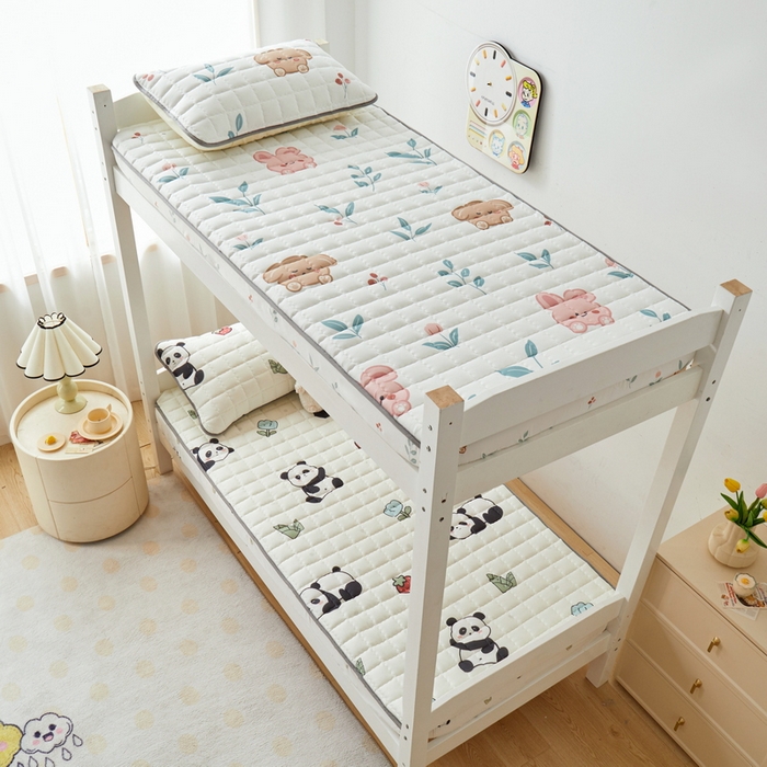 91家纺网 家纺一手货源 找家纺 卡派 2024新款单人床水洗棉夹棉加厚床笠（印花系列） 熊猫