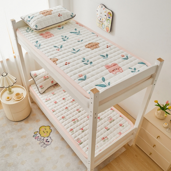 91家纺网 家纺一手货源 找家纺 卡派 2024新款水洗棉学生单人床夹棉加厚床褥 郁金香