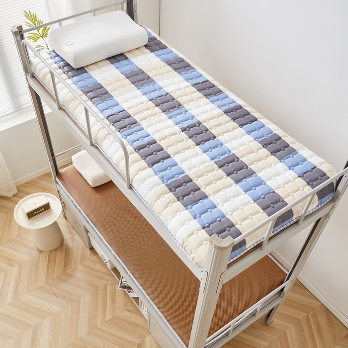 91家纺网 家纺一手货源 找家纺 卡派 2024新款单人床无印居家风藤席双面可用床垫 厚度约5cm 蓝大格