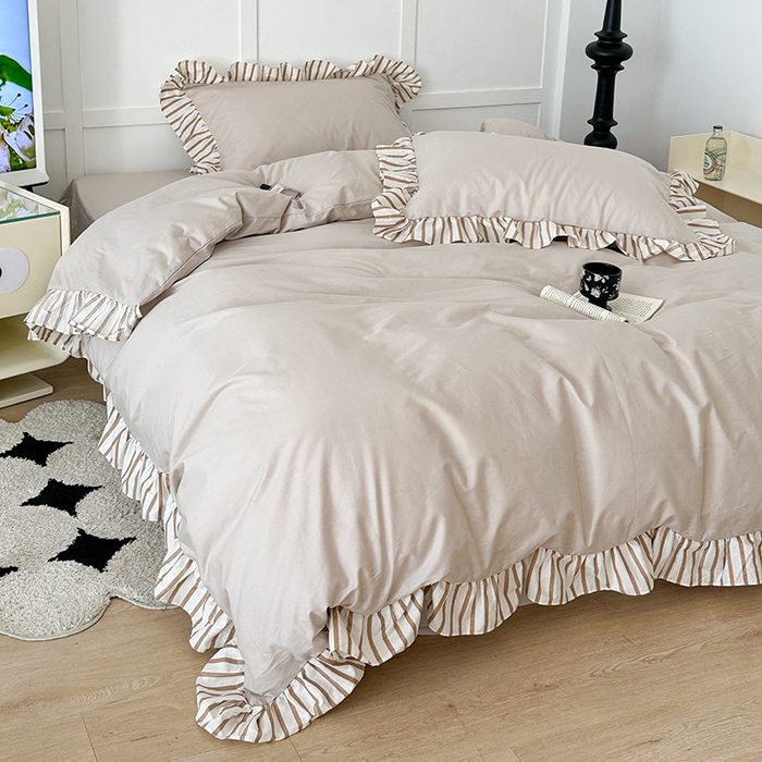 91家纺网 家纺一手货源 找家纺 昔可家纺 2024新款纯色亲肤条纹花边四件套 奶咖条