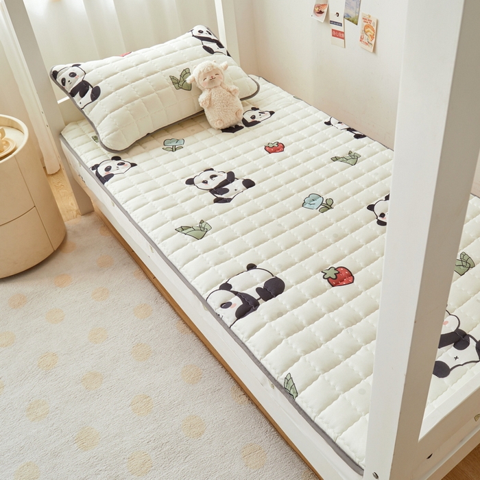 91家纺网 家纺一手货源 找家纺 卡派 2024新款单人床水洗棉夹棉加厚床笠（印花系列） 熊猫