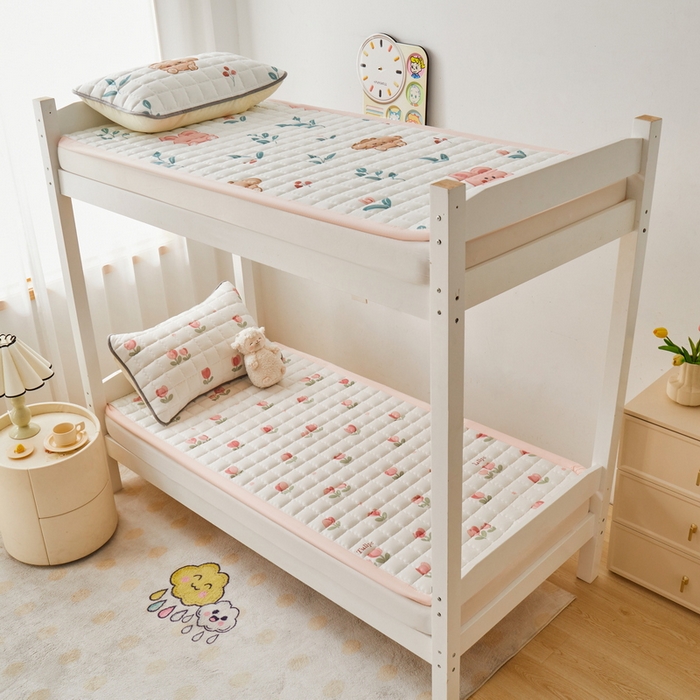 91家纺网 家纺一手货源 找家纺 卡派 2024新款水洗棉学生单人床夹棉加厚床褥 郁金香