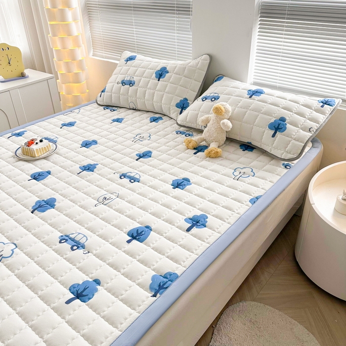 91家纺网 家纺一手货源 找家纺 卡派 2024新款大床水洗棉加厚夹棉防滑床褥子（印花系列） 密林