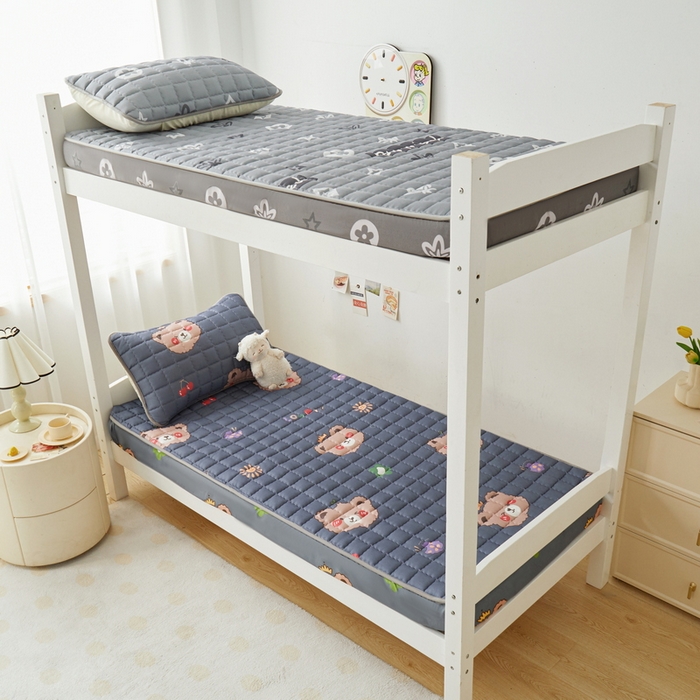 91家纺网 家纺一手货源 找家纺 卡派 2024新款单人床水洗棉夹棉加厚床笠（印花系列） 灰熊