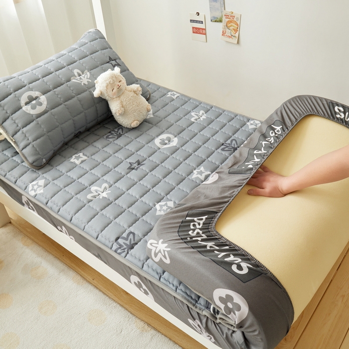 91家纺网 家纺一手货源 找家纺 卡派 2024新款单人床水洗棉夹棉加厚床笠（印花系列） 新蕊