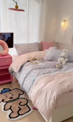 91家纺网 家纺一手货源 找家纺 昔可家纺 2024新款时尚拼接雪纺边全棉四件套 复古花花狗