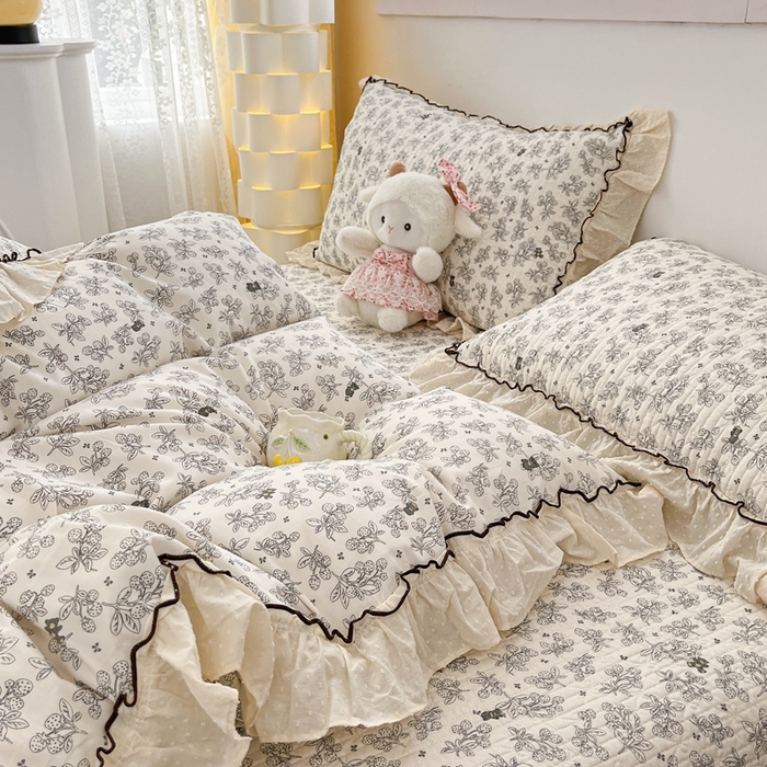 91家纺网 家纺一手货源 找家纺 暖居 2024新款韩系全棉高温砂洗棉花床盖被套四件套纯棉床盖三件套 月澜