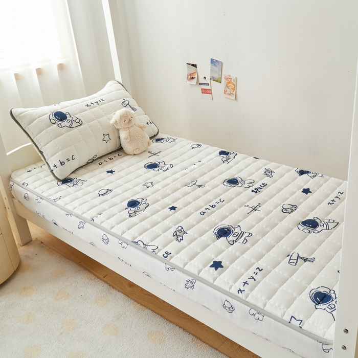 91家纺网 家纺一手货源 找家纺 卡派 2024新款单人床水洗棉夹棉加厚床笠（印花系列） 太空人