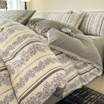 91家纺网 家纺一手货源 找家纺 仟网汇 2024新款花卉提花四件套系列 复古假日