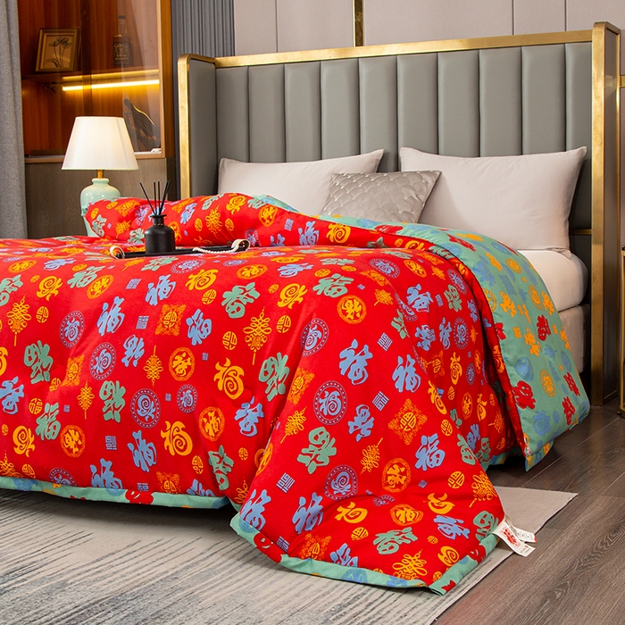 91家纺网 家纺一手货源 找家纺 爱宝被业 2025新款亲肤百福冬被 百福被