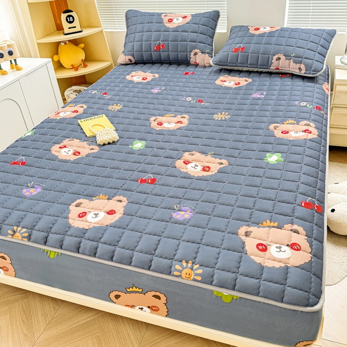 91家纺网 家纺一手货源 找家纺 卡派 2024新款大床水洗棉夹棉加厚床笠（印花系列） 灰熊