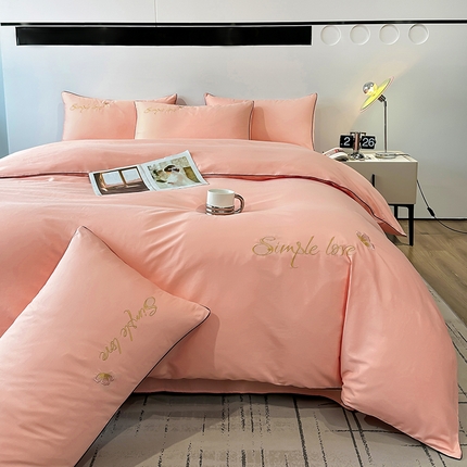 91家纺网 家纺一手货源 找家纺 （总）宇彬家纺 2024直播热款新款13374全棉母婴级麻绳滚边纯棉色刺绣四件套新疆长绒字母款轻奢床上用品