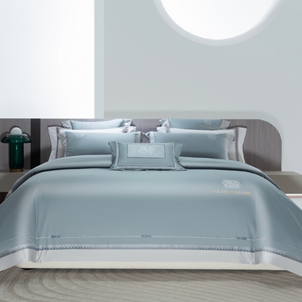 91家纺网 家纺一手货源 找家纺 高大尚婚庆馆 2025新款长绒棉高端绣花四件套 亚莉克 极光蓝