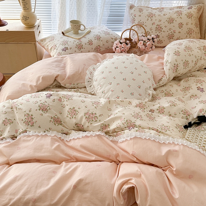 91家纺网 家纺一手货源 找家纺 昔可家纺 2024新款拼接蕾丝花边全棉四件套 萝莉小熊