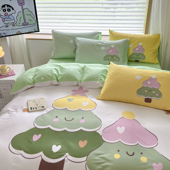 91家纺网 家纺一手货源 找家纺 孩子王 2025新款亲肤活性大版纯棉专版太空人卡通学生儿童宿舍四件套系列 发财树