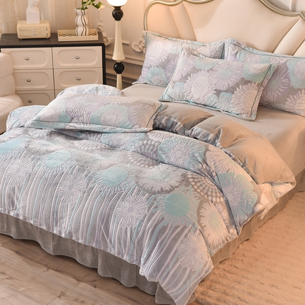 91家纺网 家纺一手货源 找家纺 （总）磨毛世家家纺 2025高克重防静电水晶绒雕花绒宝宝绒印花单品被套