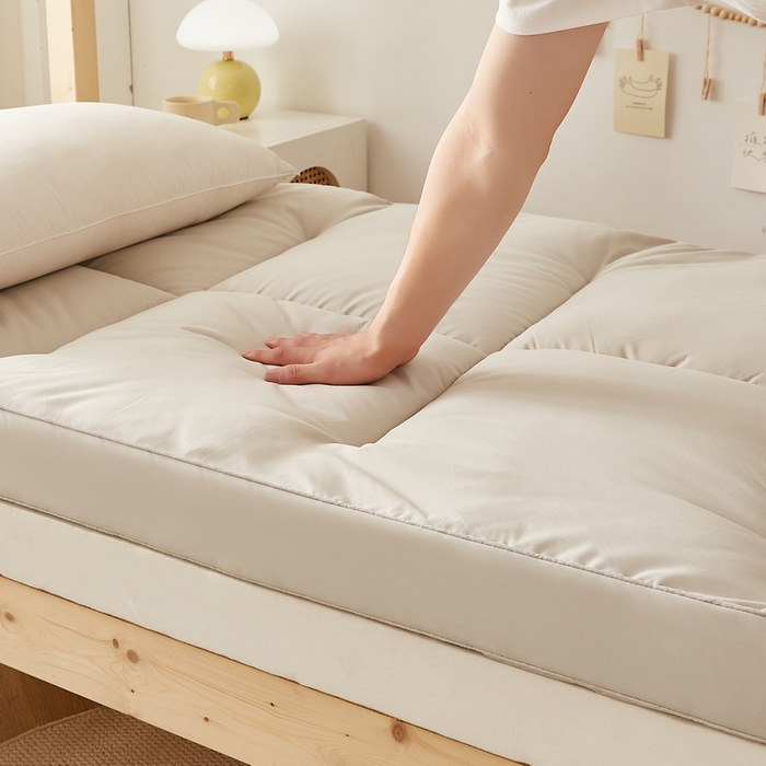 91家纺网 家纺一手货源 找家纺 卡派 2024新款羊毛立体软床垫单人床 灰色