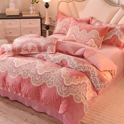 91家纺网 家纺一手货源 找家纺 （总）磨毛世家家纺 2025高克重防静电水晶绒雕花绒宝宝绒印花单品被套