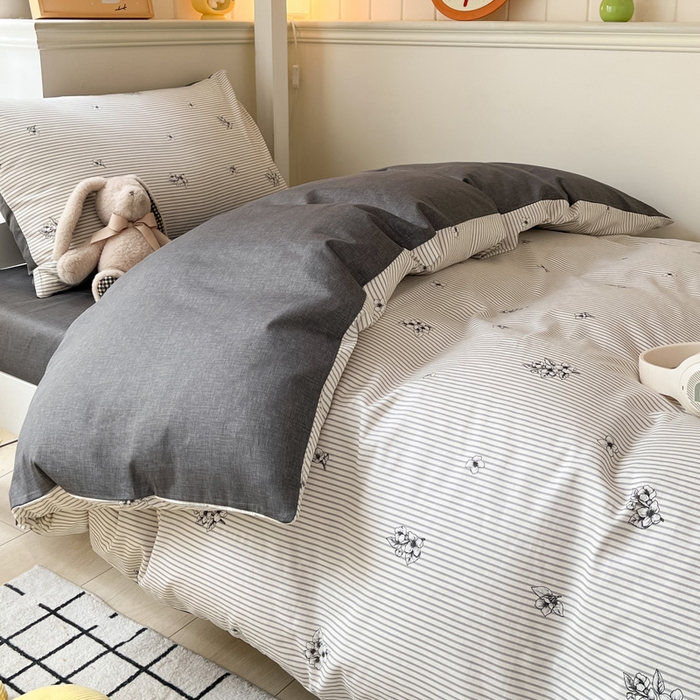 91家纺网 家纺一手货源 找家纺 雅居纺 2024新款全棉印花学生季套件 炫染小花