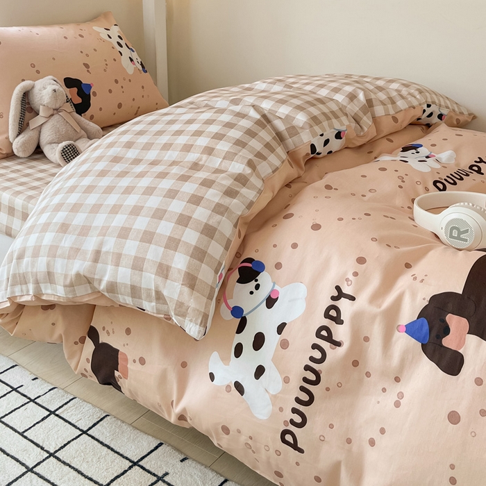 91家纺网 家纺一手货源 找家纺 雅居纺 2024新款全棉印花学生季套件 斑点狗