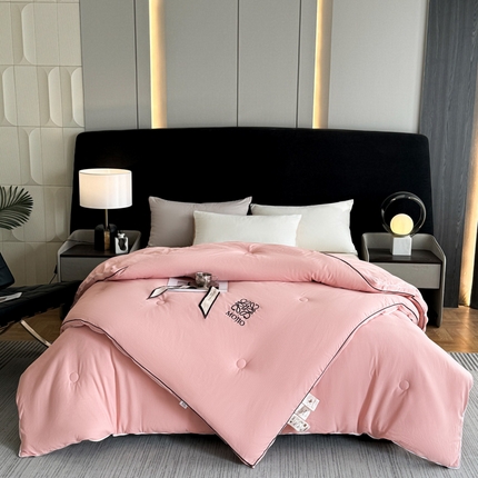 91家纺网 家纺一手货源 找家纺 一加一 2025新款黑边立体刺绣大豆子母被 豆沙