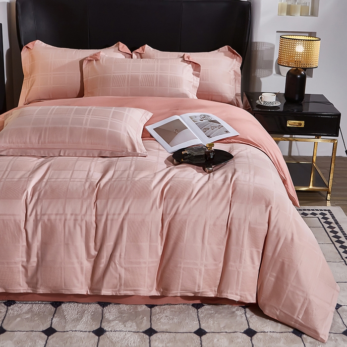 91家纺网 家纺一手货源 找家纺 雲归梦 2024新款全棉提花活性高支密轻奢四件套 大方格-樱花粉