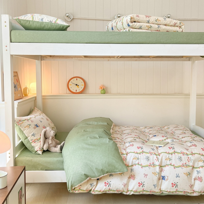 91家纺网 家纺一手货源 找家纺 雅居纺 2024新款全棉印花学生季套件 花园秘境