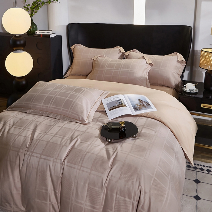 91家纺网 家纺一手货源 找家纺 雲归梦 2024新款全棉提花活性高支密轻奢四件套 大方格-浅咖