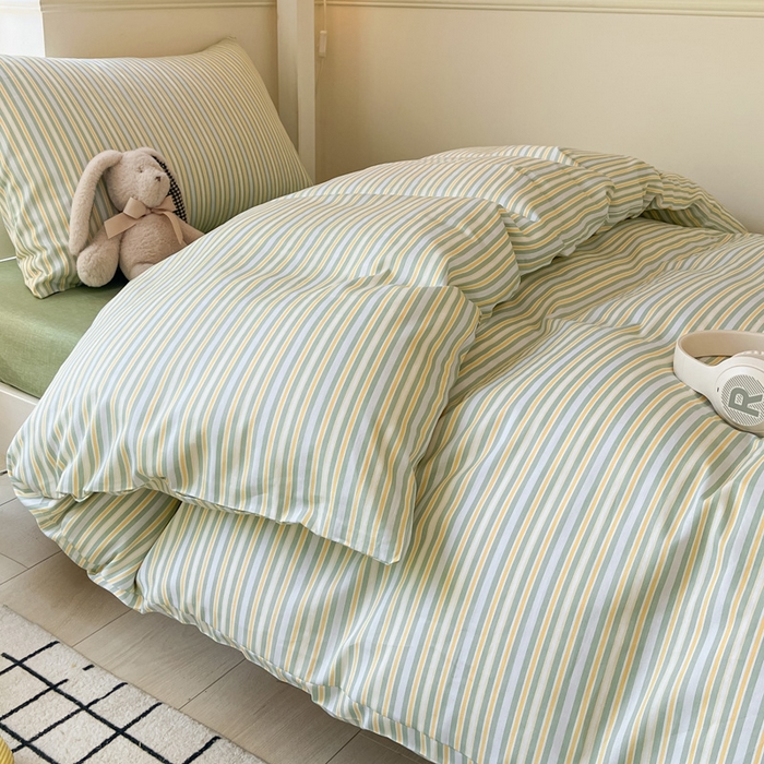 91家纺网 家纺一手货源 找家纺 雅居纺 2024新款全棉印花学生季套件 北欧细条