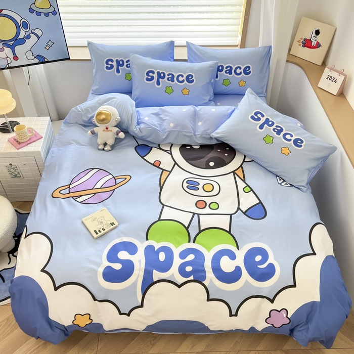 91家纺网 家纺一手货源 找家纺 孩子王 2025新款亲肤活性大版纯棉专版太空人卡通学生儿童宿舍四件套系列 太空星球