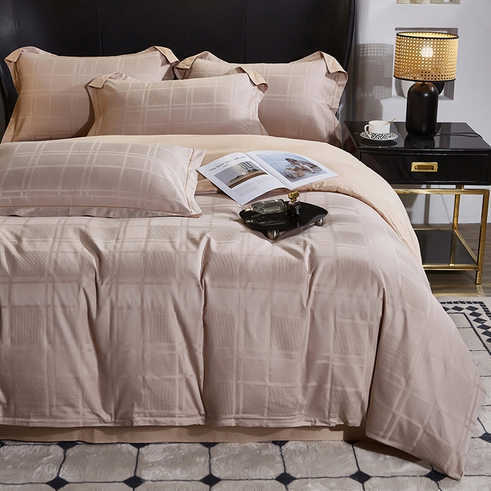 91家纺网 家纺一手货源 找家纺 雲归梦 2024新款全棉提花活性高支密轻奢四件套 大方格-浅咖