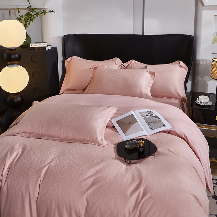 91家纺网 家纺一手货源 找家纺 雲归梦 2024新款全棉提花活性高支密轻奢四件套 曲线格-樱花粉