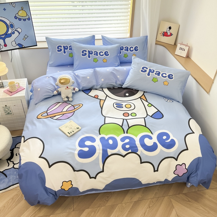 91家纺网 家纺一手货源 找家纺 孩子王 2025新款亲肤活性大版纯棉专版太空人卡通学生儿童宿舍四件套系列 太空星球