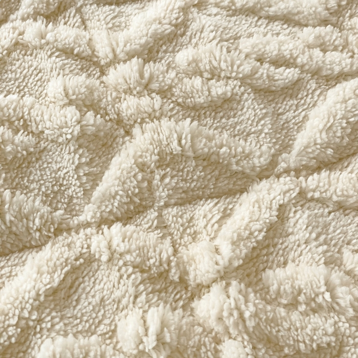 91家纺网 家纺一手货源 找家纺 米柳家纺 2024新款塔芙绒夹棉垫子 米色