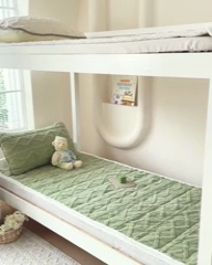 91家纺网 家纺一手货源 找家纺 米柳家纺 2024新款塔芙绒夹棉垫子 绿色