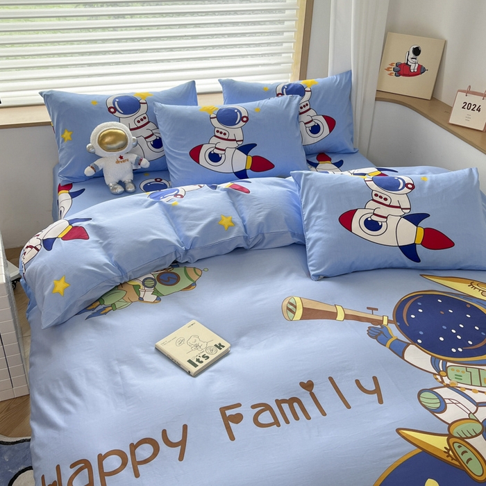 91家纺网 家纺一手货源 找家纺 孩子王 2025新款亲肤活性大版纯棉专版太空人卡通学生儿童宿舍四件套系列 流浪月球