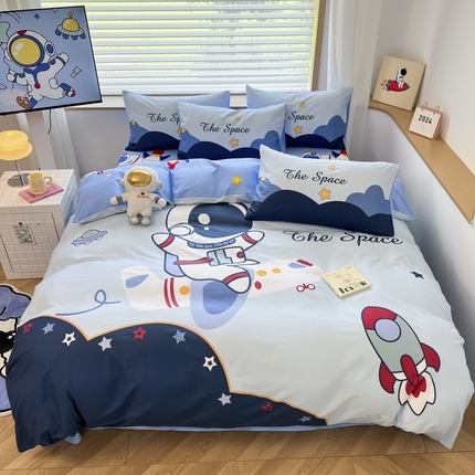 91家纺网 家纺一手货源 找家纺 （总）孩子王 2025新款亲肤活性大版纯棉专版太空人卡通学生儿童宿舍四件套系列