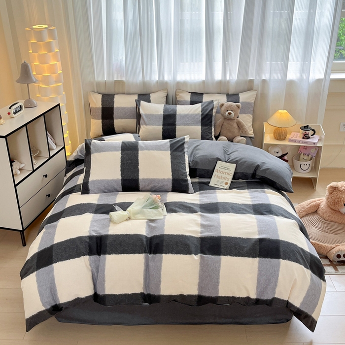 91家纺网 家纺一手货源 找家纺 雅居纺 2024新款全棉印花四件套 复古格子灰