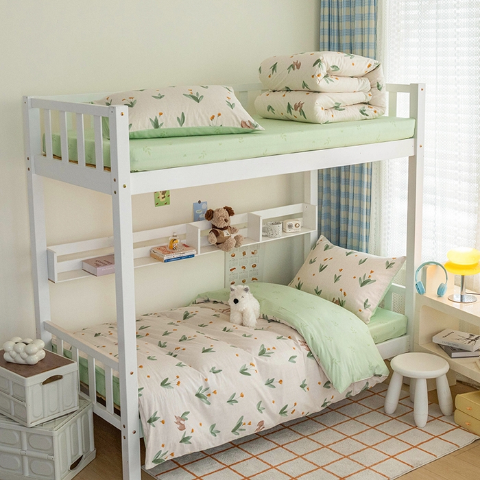 91家纺网 家纺一手货源 找家纺 倾慕家纺 2024新款清新风纯棉印花学生套件系列 晴空日记