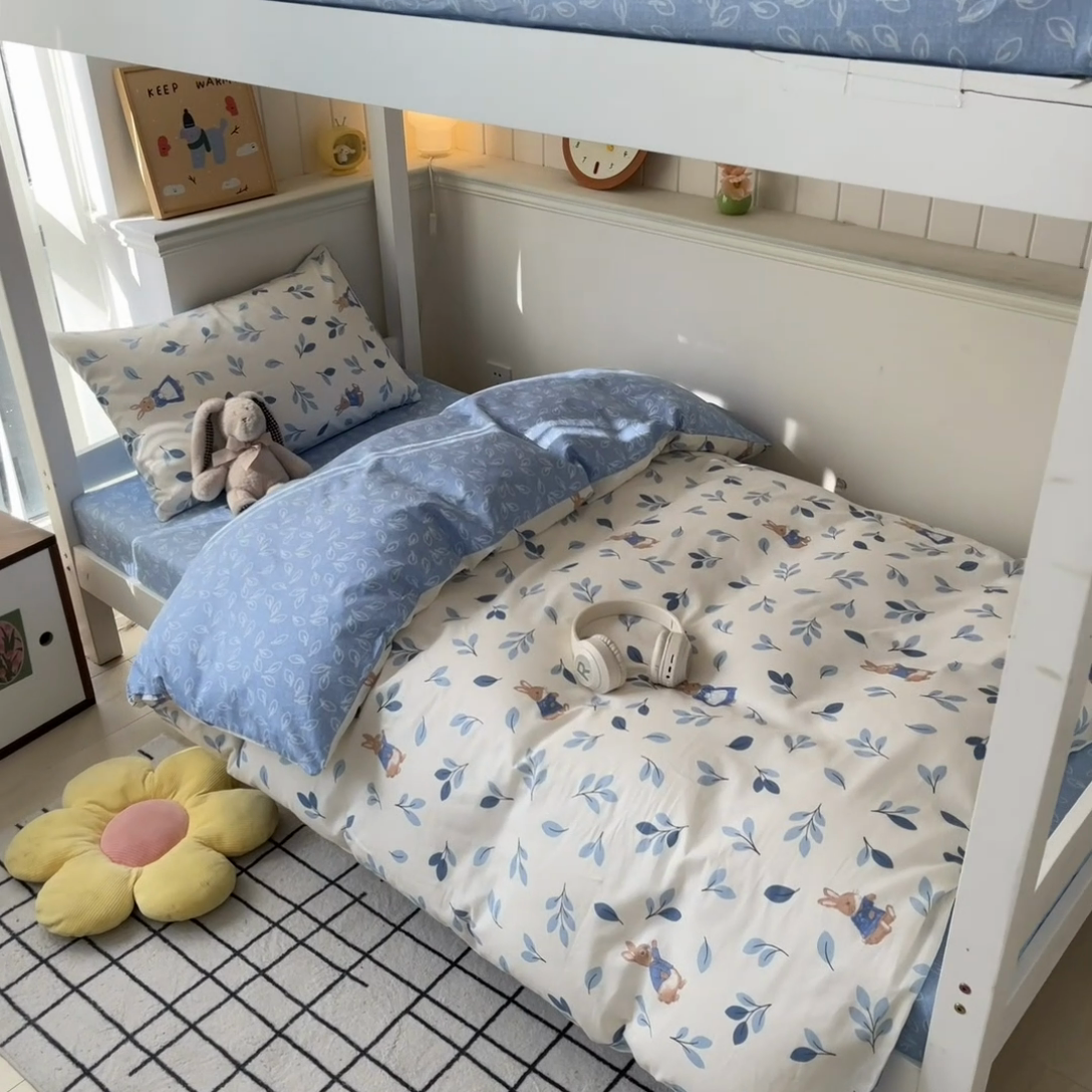 91家纺网 家纺一手货源 找家纺 雅居纺 2024新款全棉印花学生季套件 萌萌兔