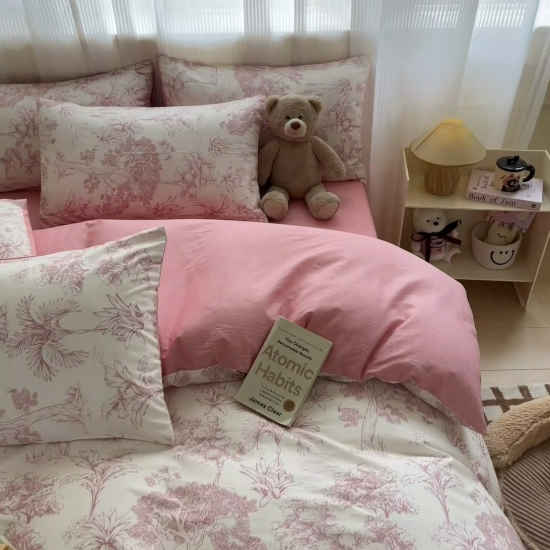 91家纺网 家纺一手货源 找家纺 雅居纺 2024新款全棉印花四件套 粉色花园