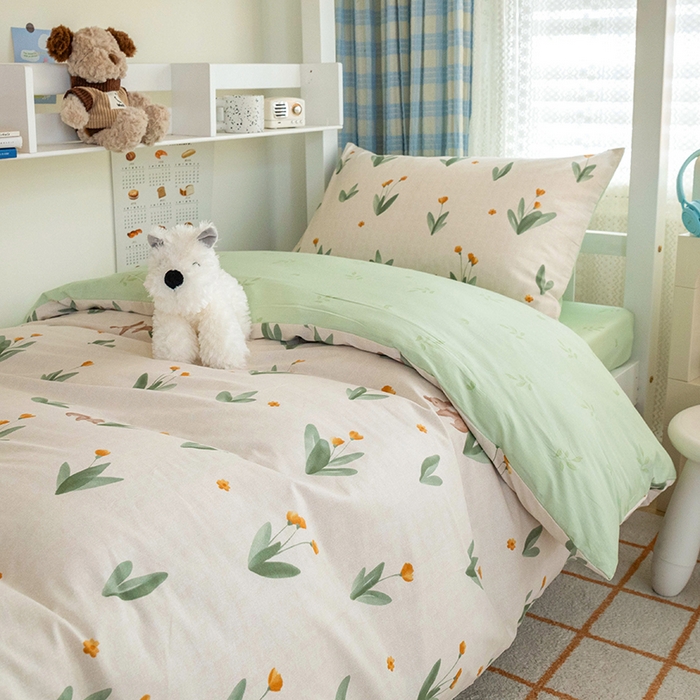 91家纺网 家纺一手货源 找家纺 倾慕家纺 2024新款清新风纯棉印花学生套件系列 晴空日记