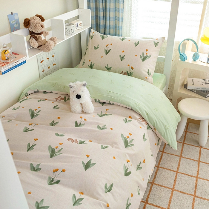 91家纺网 家纺一手货源 找家纺 倾慕家纺 2024新款清新风纯棉印花学生套件系列 晴空日记