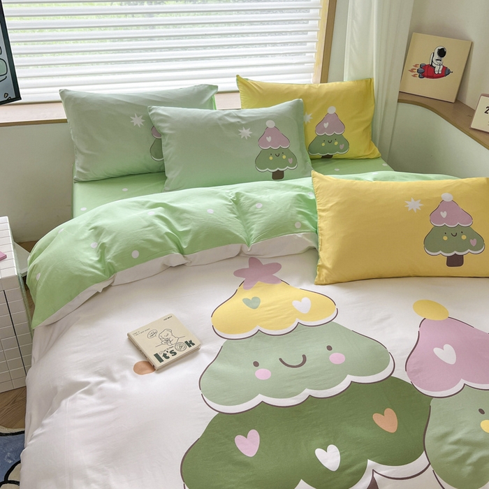 91家纺网 家纺一手货源 找家纺 孩子王 2025新款亲肤活性大版纯棉专版太空人卡通学生儿童宿舍四件套系列 发财树