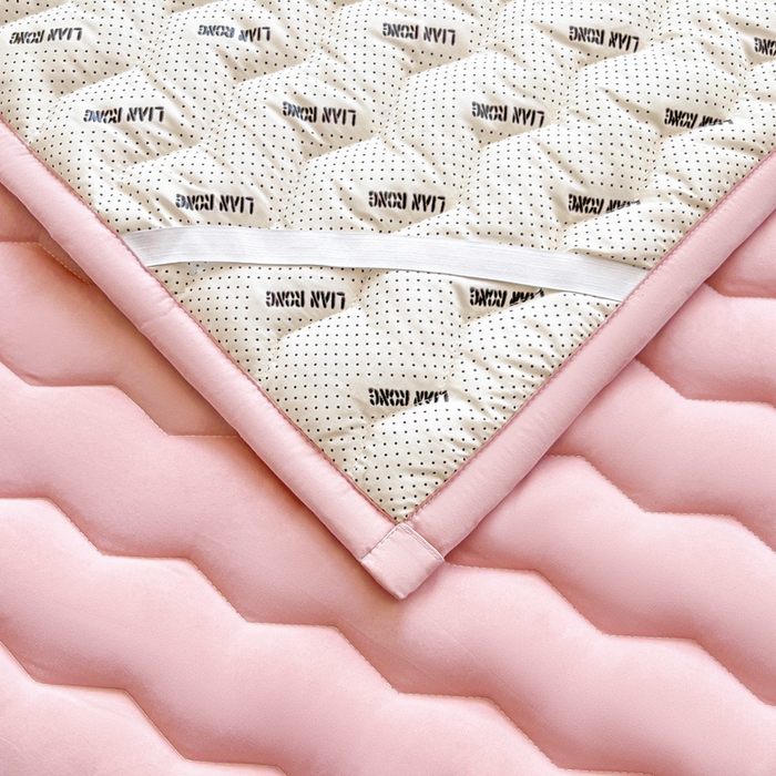 91家纺网 家纺一手货源 找家纺 恋绒家纺 2025新款刺绣款床褥床护垫绣花床垫 柯基KJ-香妃玉