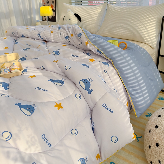 91家纺网 家纺一手货源 找家纺 卡派 2024新款亲肤水洗棉印花春秋被 小海豚